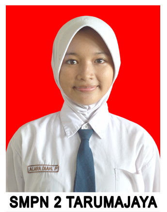 Portrait photo of Almira Diah Pramesthi, female student, S. Kebersihan, Angkatan 2024/2025, medium length hair, smiling