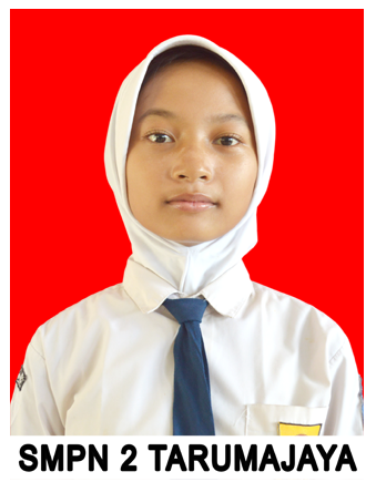 Portrait photo of Iftinan Hurunnin Kahla, female student, Angkatan 2024/2025, medium length hair, smiling