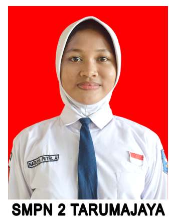 Portrait photo of Natasya Putri Agustin, female student, Sekretaris, Angkatan 2024/2025, medium length hair, smiling